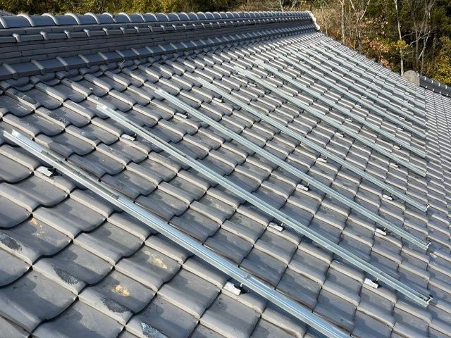 中間町での太陽光パネル設置準備